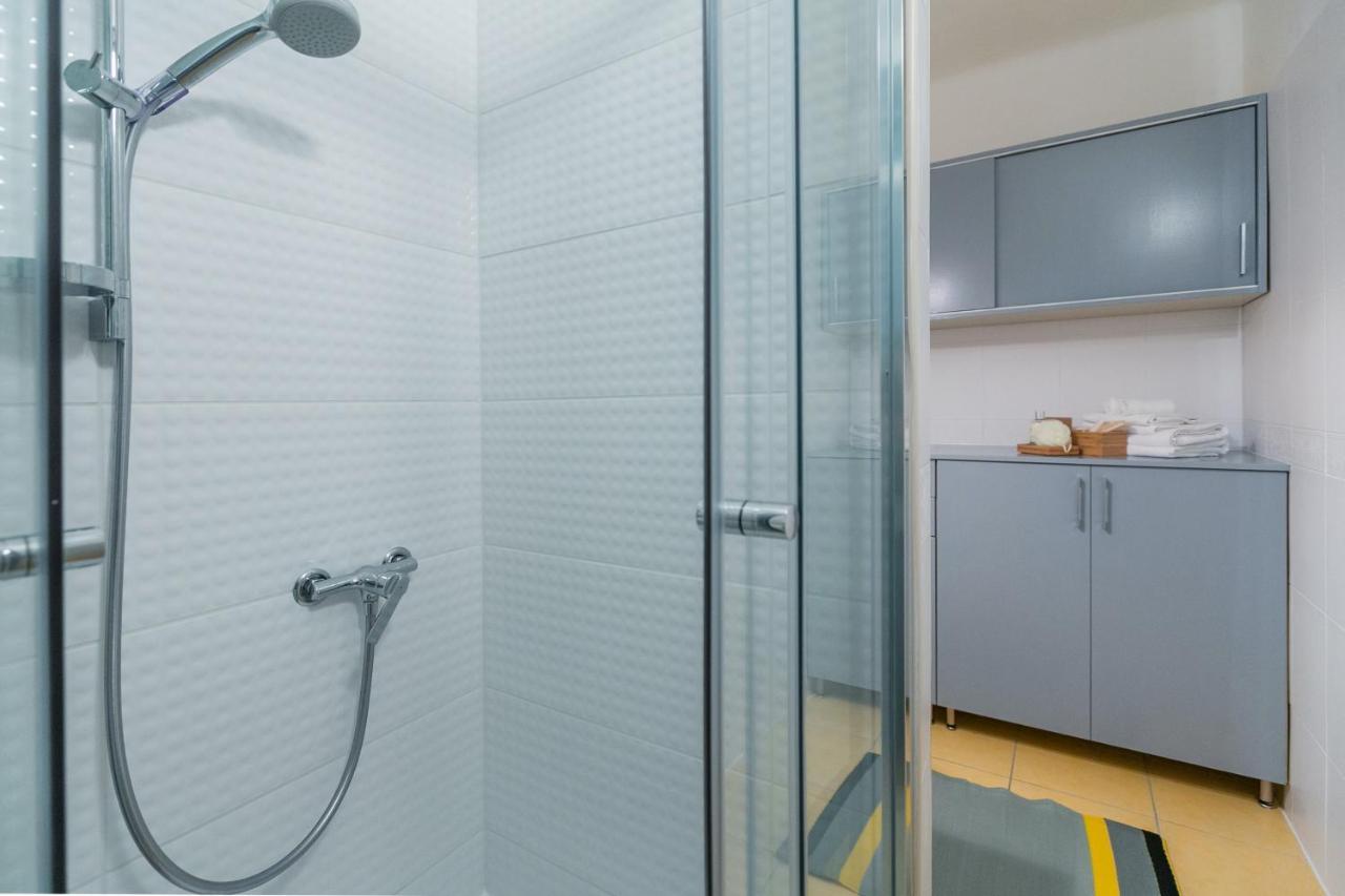 Peaceful Apartment Near Buda Castle And Chain Bridge ブダペスト エクステリア 写真