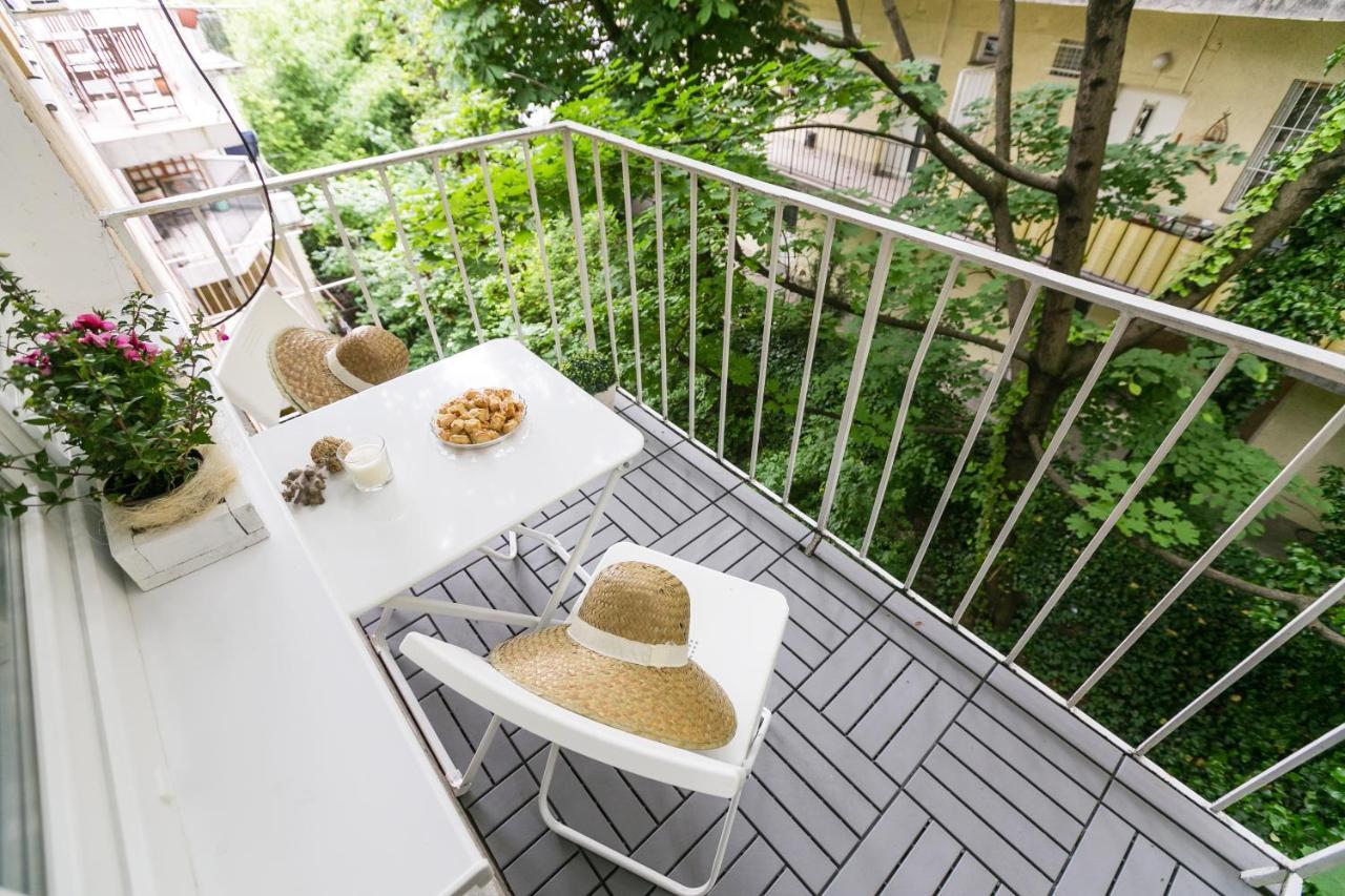 Peaceful Apartment Near Buda Castle And Chain Bridge ブダペスト エクステリア 写真